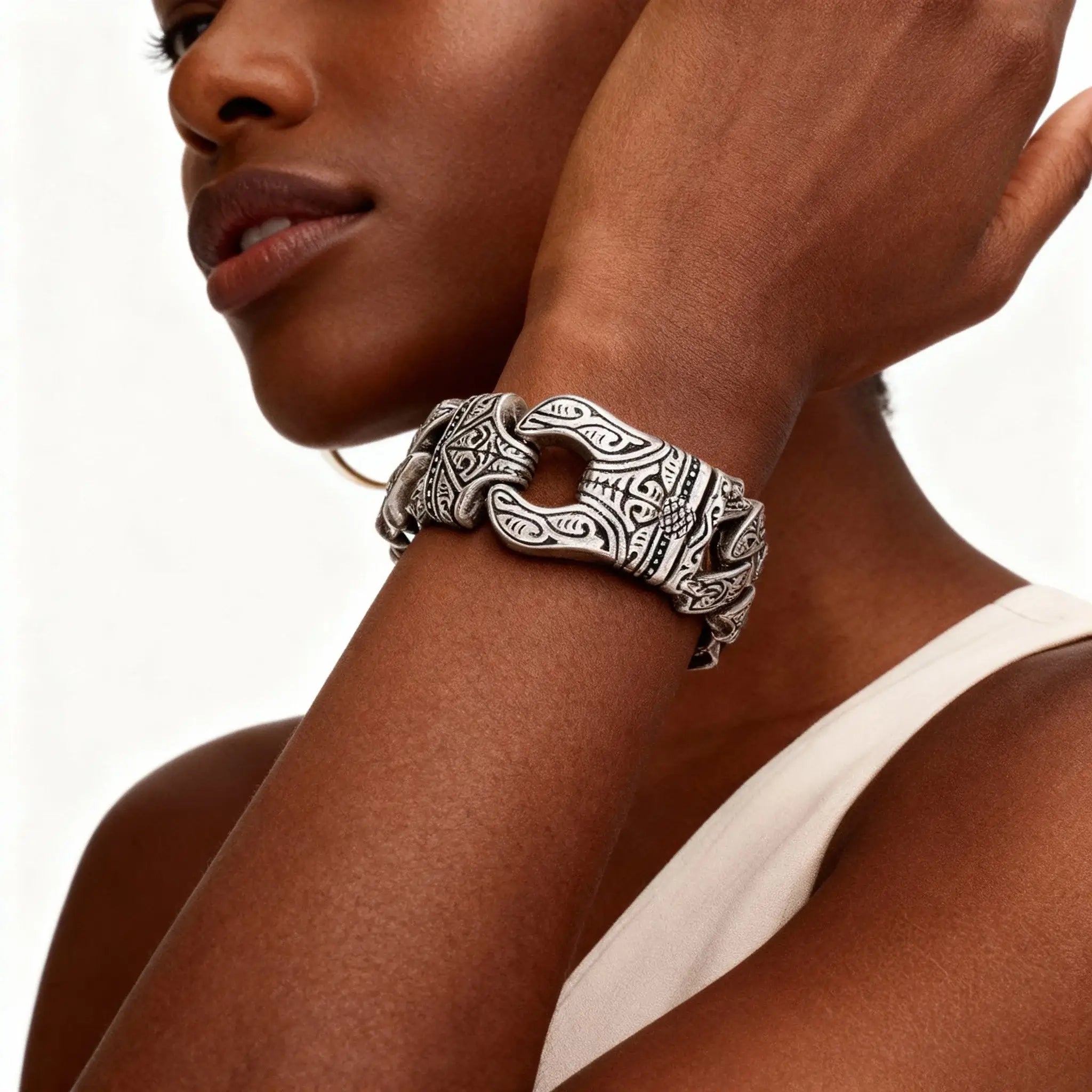 Vintage Stainless Steel Bracelet 20mm - 316L Stainless Steel, Vintage Pattern, Steel Color