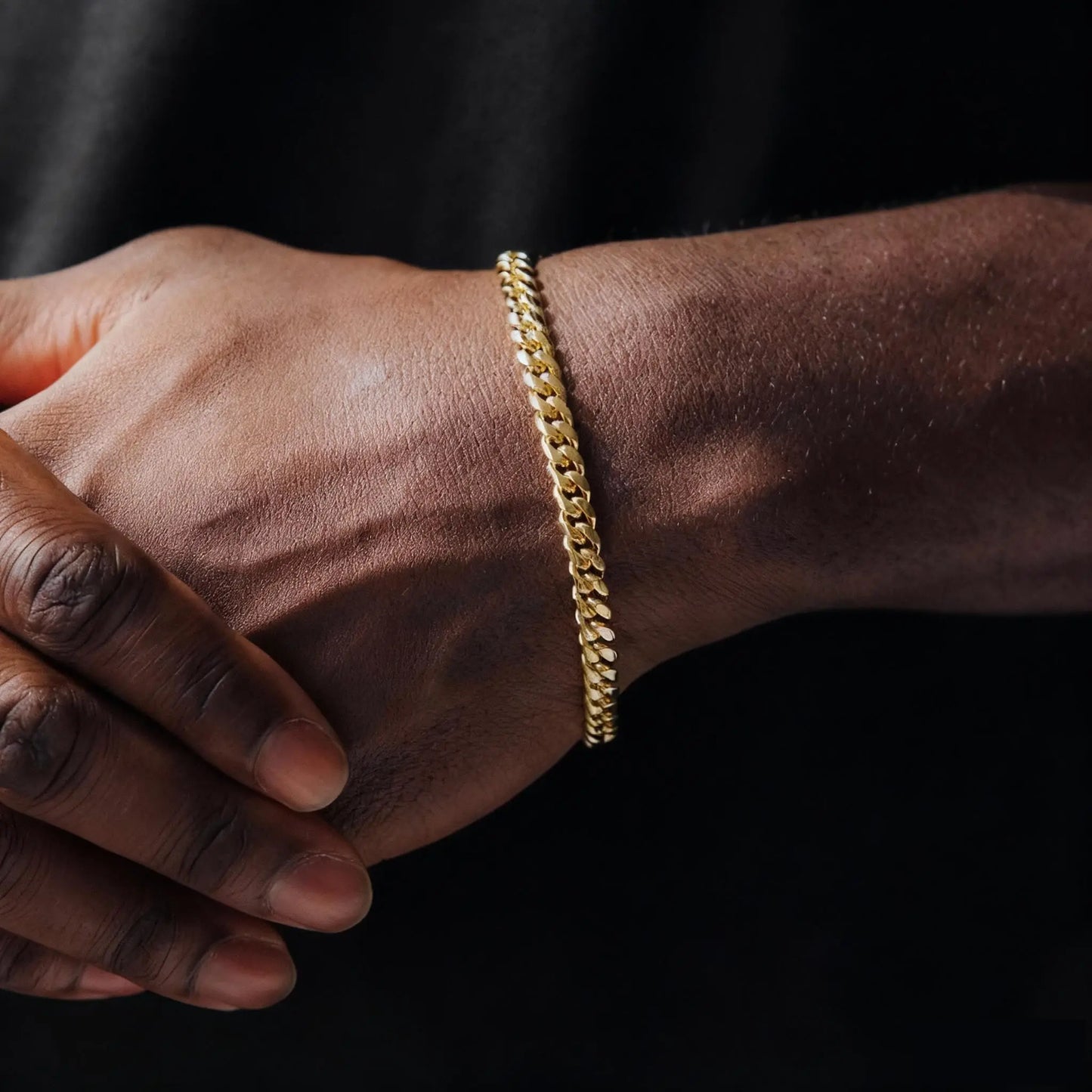 Cuban Link Bracelet – Stainless Steel, 18K Gold Plated, Lobster Clasp