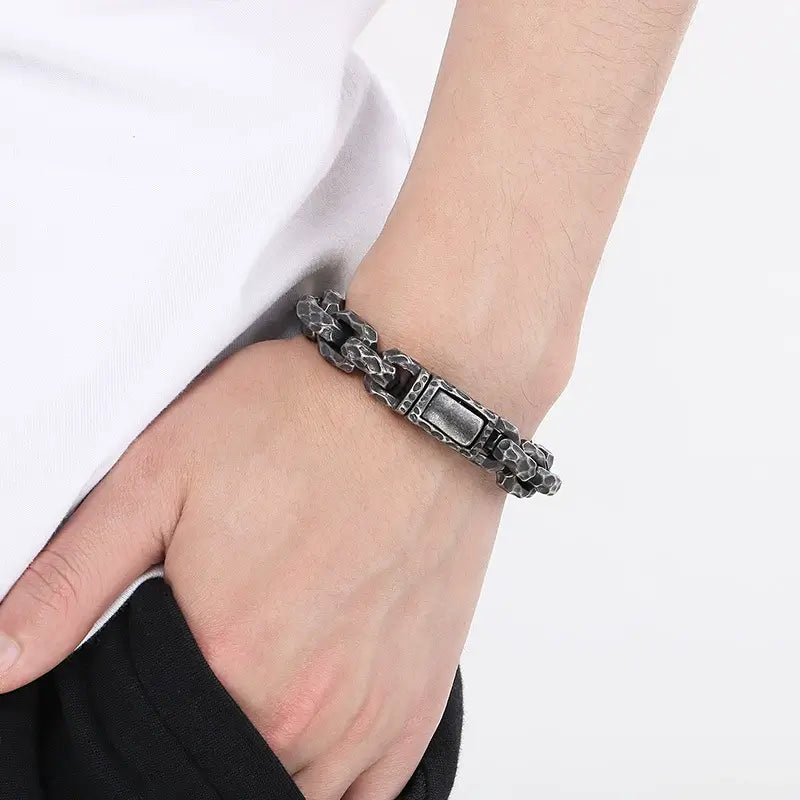 Hammered Stainless Steel Bracelet 13mm - Stainless Steel, Oxidized Black